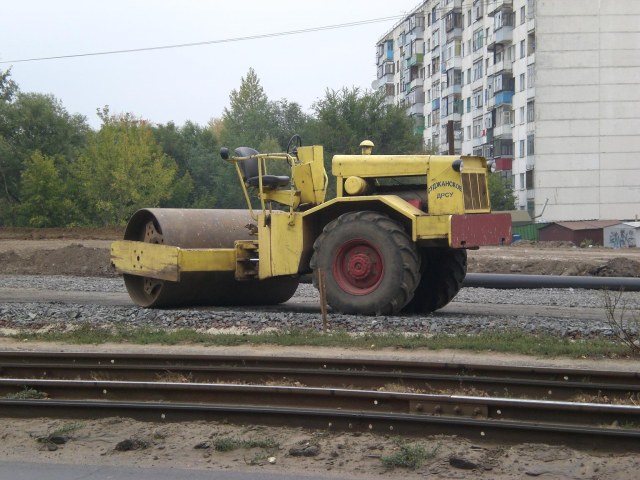 Каток для утрамбовки балласта.jpg