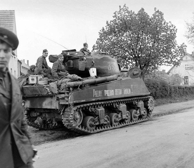 Русские Прусских всегда бивали 3.jpg