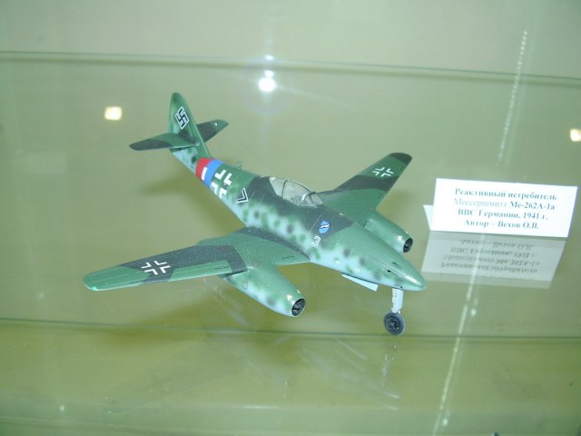 Ме-262а-1А. 1-72. Вехов О.В.JPG