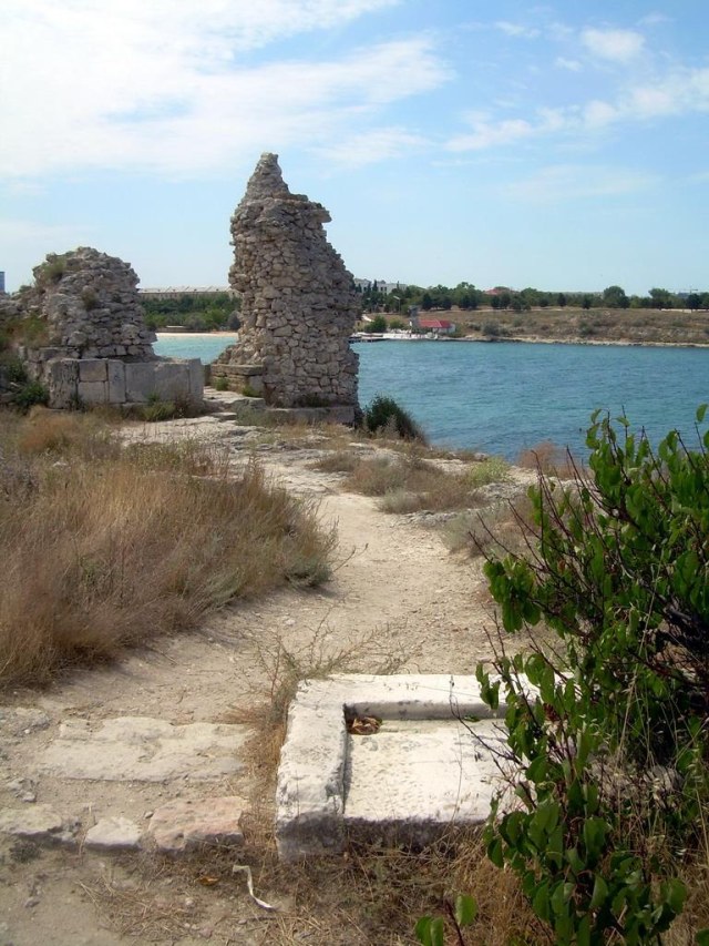 092 Западная оконечность оборонительной стены.jpg