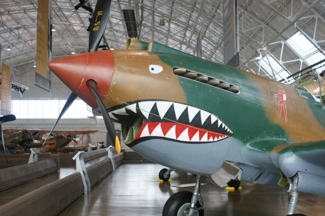 P-40B.jpg