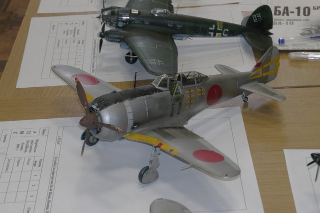 Старшая группа. 2 место. М 1-32. Ki-44. Автор - Чуприн К.Э.JPG