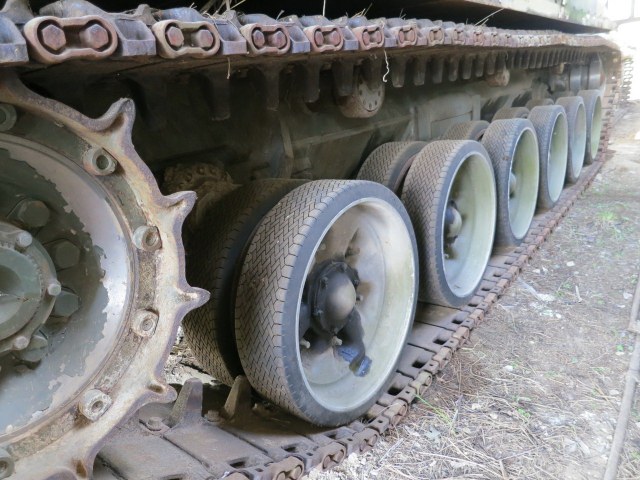 катки и гусеницы.jpg