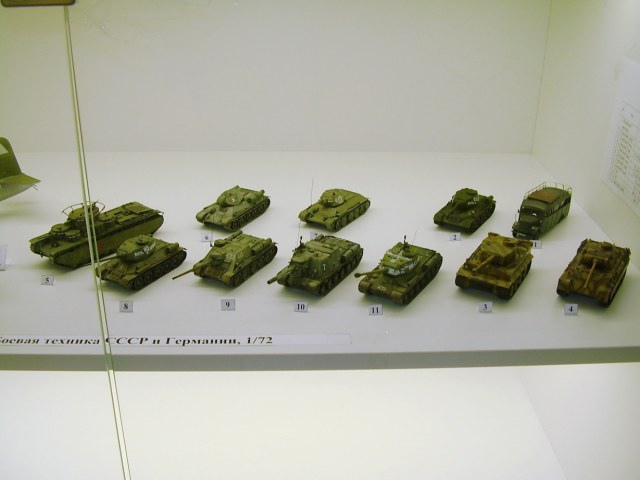 Техника 1-72. ф.1.JPG