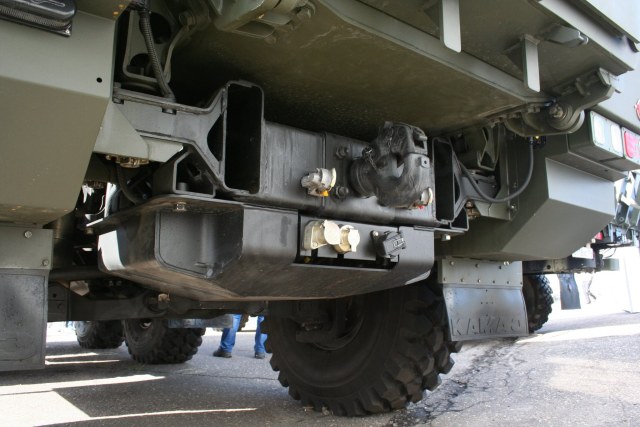 walkaround-mrap-kamaz-63698-typhoon-94.jpg