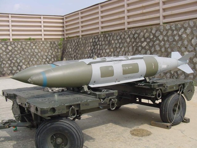 usa-GBU32-Jdam-01.jpg