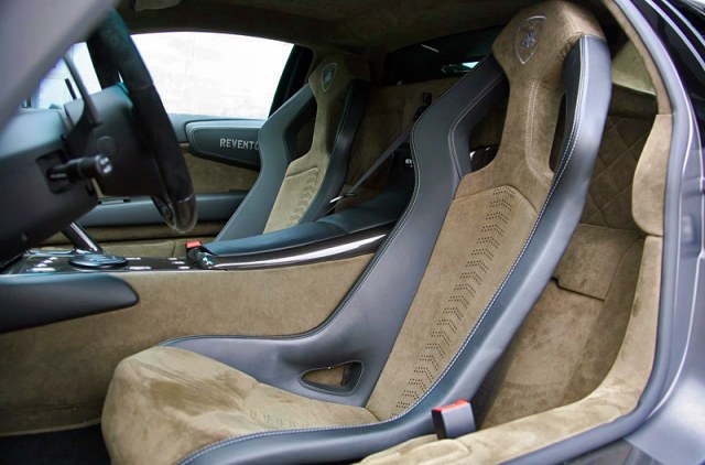 2007-lamborghini-reventon-9.jpg