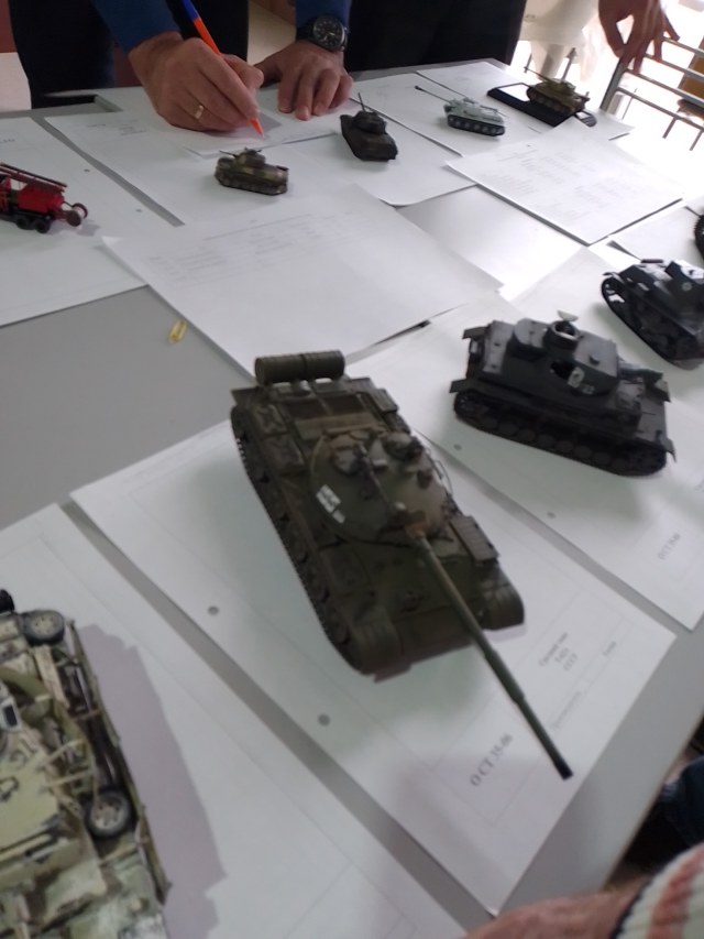 5 место. Опытные, 1-35. Т-62А.jpg