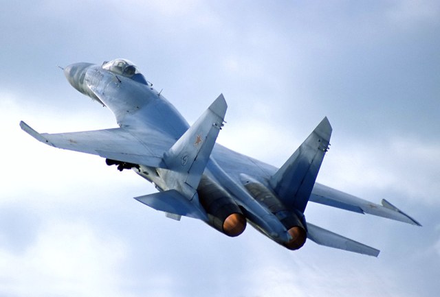 1318428035_sukhoi-su-27-12.jpg