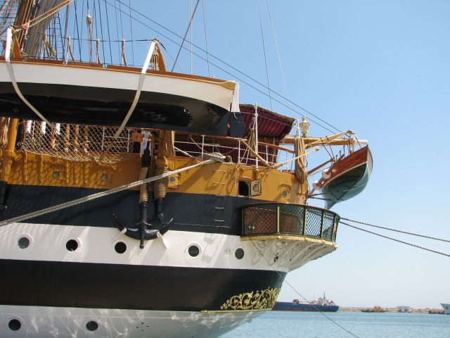 Amerigo_Vespucci_ship,_in_Haifa_(13).jpg