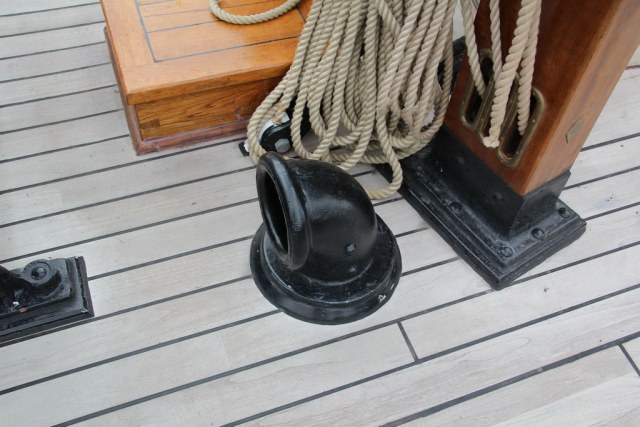 палубный клюз.jpg