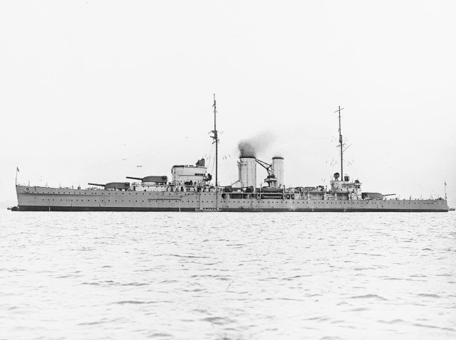 HMS_Exeter_(68)_at_anchor_in_the_1930s.jpg