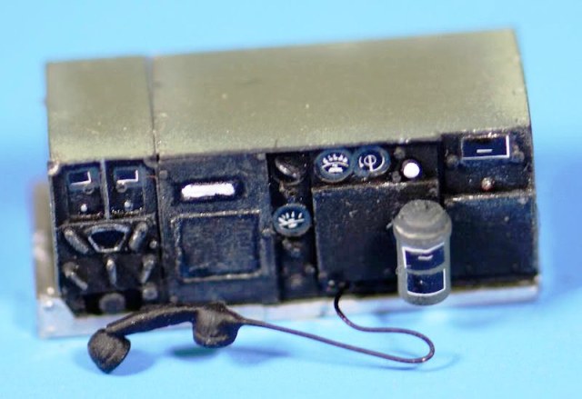 LZModels1_35USArmyRadiosets11.jpg