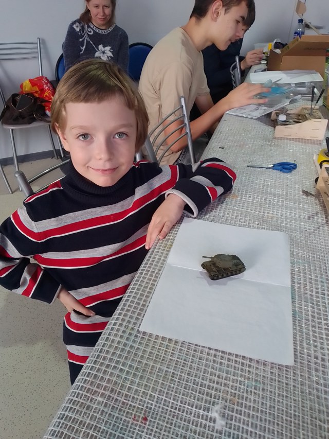 Еловой Олег. КВ-2.jpg