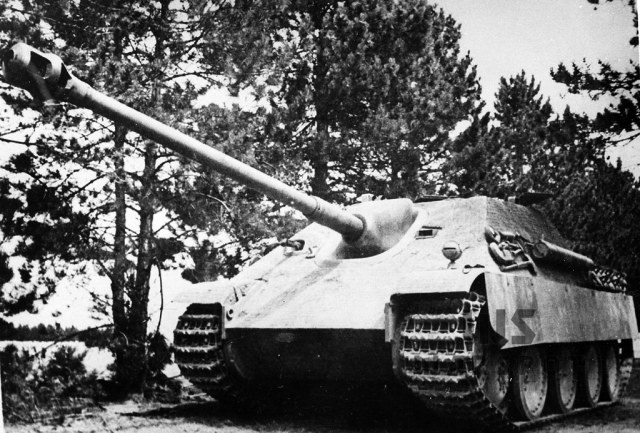 jagdpanther09-d15bef813eb08d689453844ea3567d4b.jpg