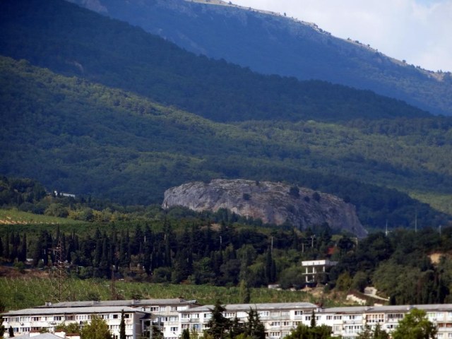 01 Вид с набережной.jpg