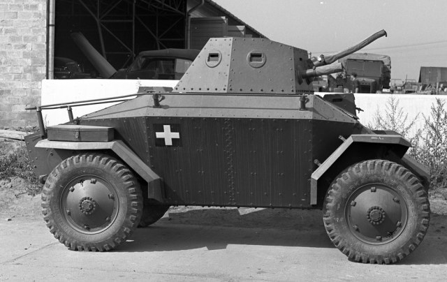 Armoured_car,пр.jpg