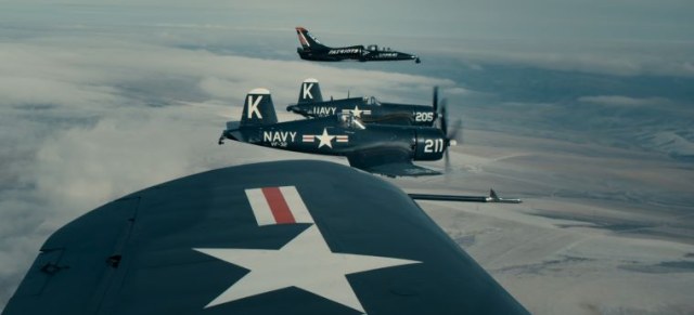 f4u 4 b.jpg