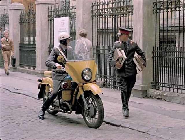 Инспектор ГАИ.jpg