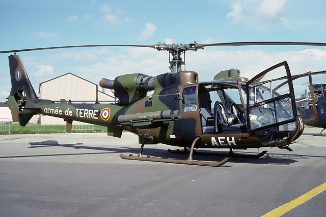 Aerospatiale_SA-342M_Gazelle,_France_-_Army_AN1959712.jpg
