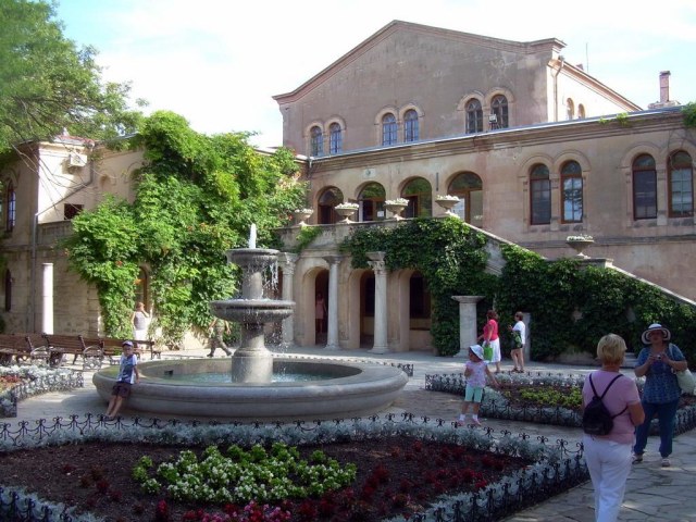 003 Средневековый музей.jpg