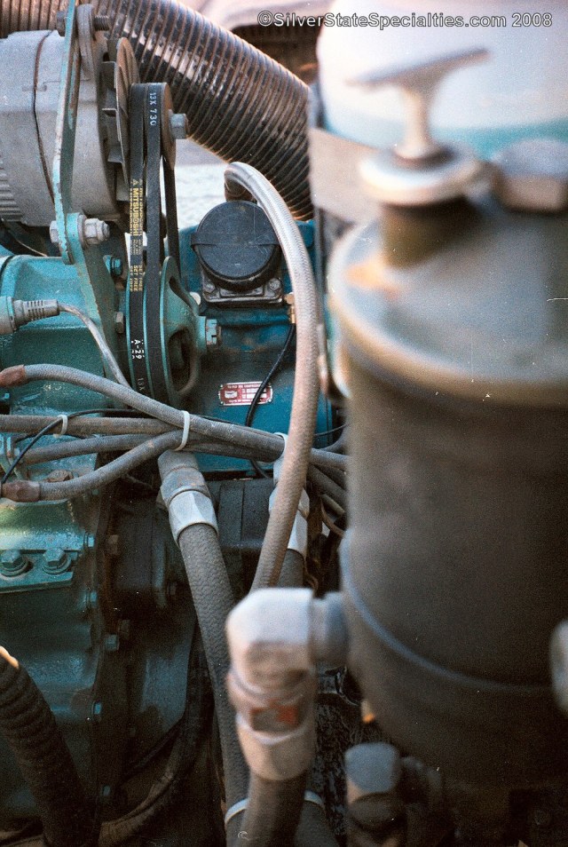 M911 c-het engine5.JPG