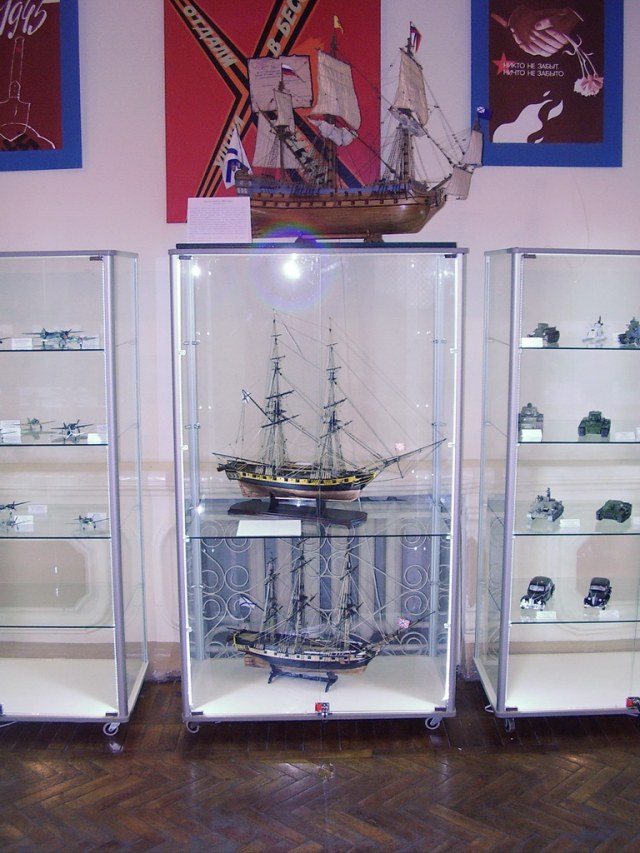 Витрина 4.JPG