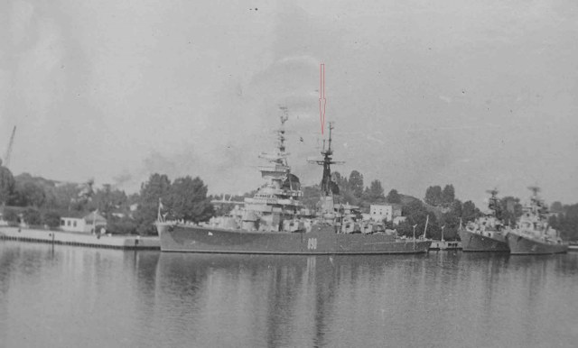 OktRev in Baltyisk.jpg