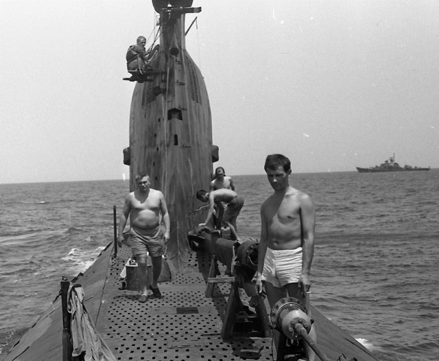 Б-95 Средиземное море 1975 ремонт Ивы.jpg