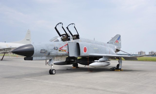JASDF_F-４EJ_yokota_ab.jpg