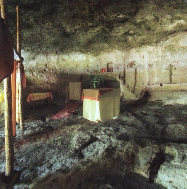 40 Храм раннее фото.jpg