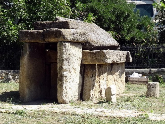 109 Сарматский склеп.jpg