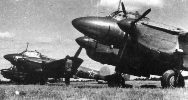 Pe-2054.jpg