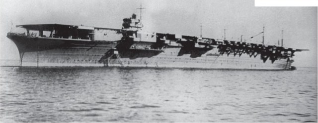 IJN-Zuikaku-Kobe-25-09-1941.jpg