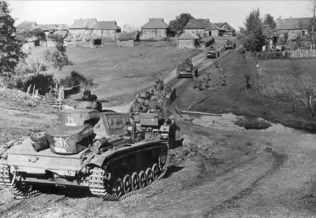 Pz.III 11div.jpg