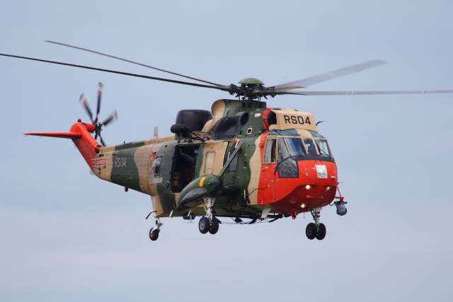 Belgium_retires_sea_king.JPG