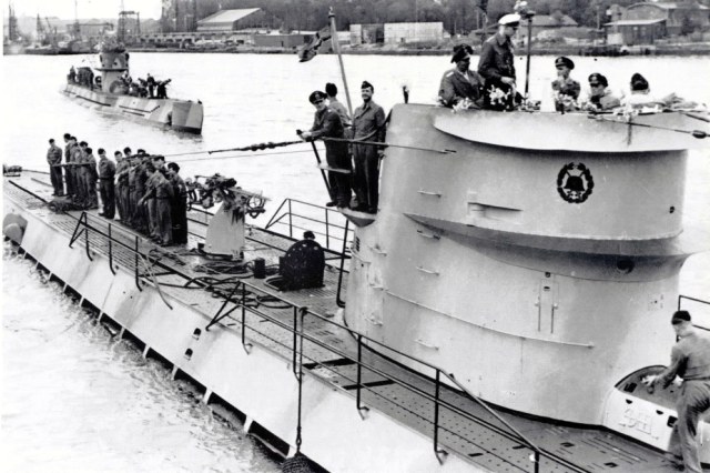 U-123 (2).jpg