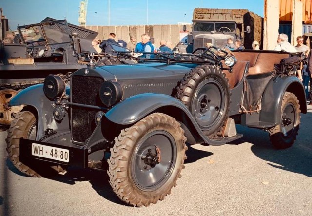 Mercedes-Benz Typ Stuttgart 260, kubelwagen 1.jpg