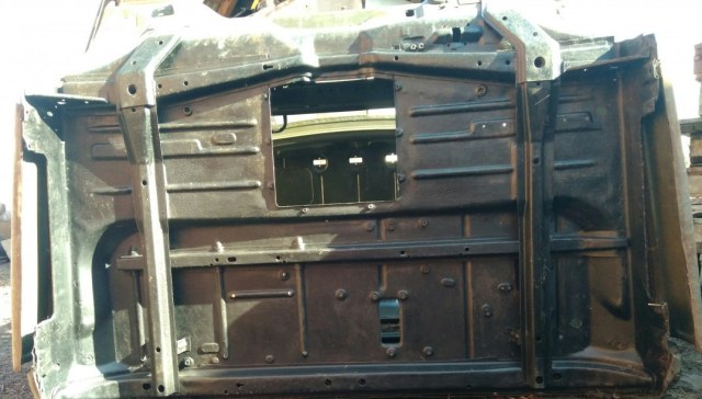 дно кабины.jpg