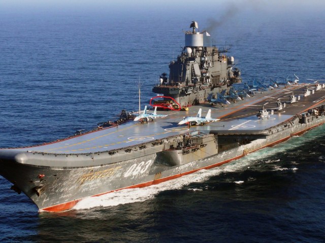 kreiser-avianesushchii-admiral-kuznetsov-tiazhiolyi.jpg