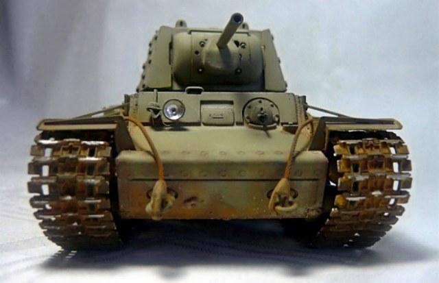 КВ 1 с доп. бронировкой.