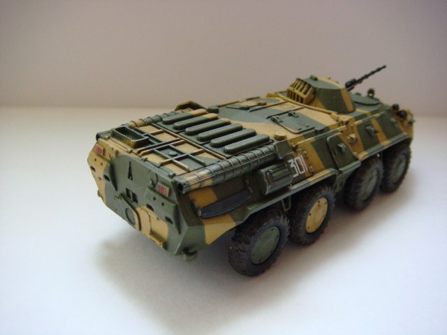 бтр 80 1:72
