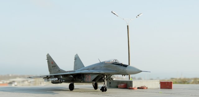 МиГ-29с (9-13) б/н 28