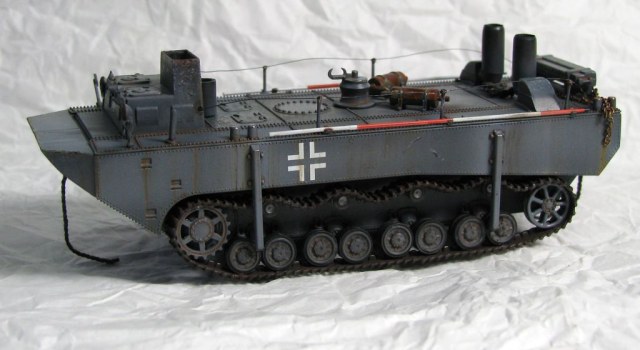 Panzerfahre Gepanzerter Landwasserschlepper Prototype Nr.II