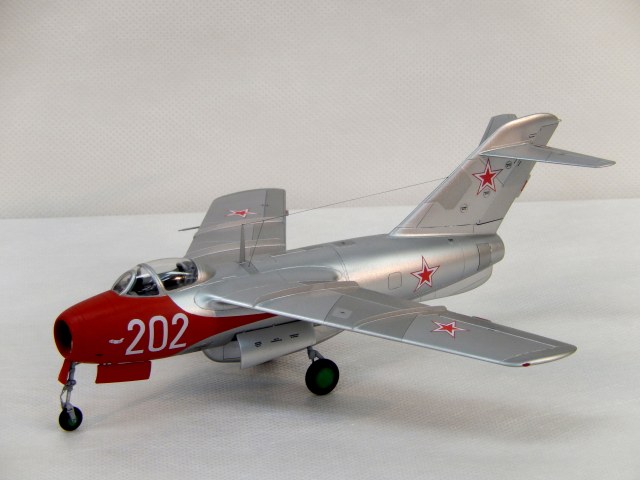 Ла-15  1/48