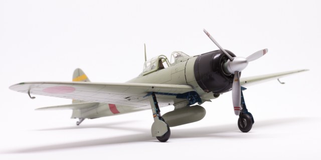Mitsubishi A6M2b (ZEKE) - Zero Fighter