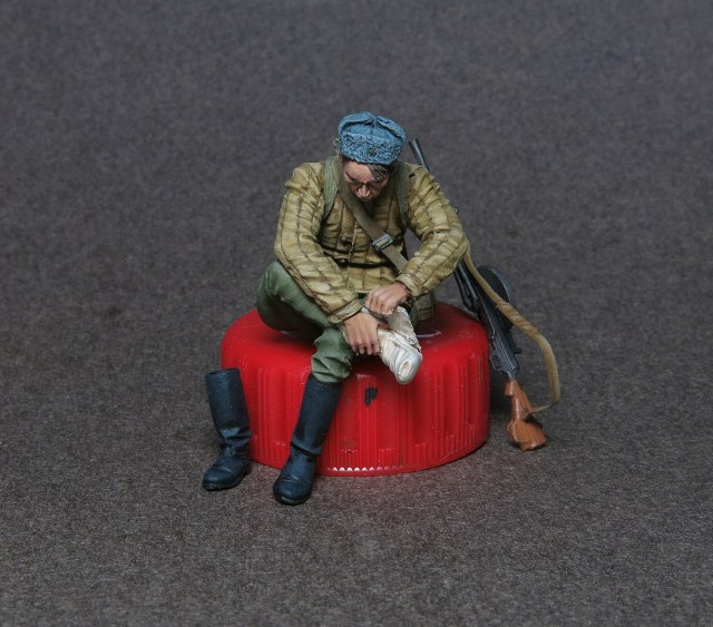 Soviet soldier on rest. WW2. Set-3