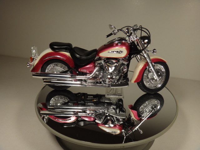 Мотоцикл Yamaha XV1600 Road Star