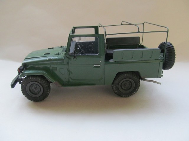 Toyota Land Cruiser(BJ 40)