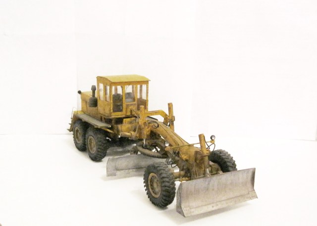 Автогрейдер ДЗ 98